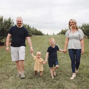 Meet your Posher, Lacy